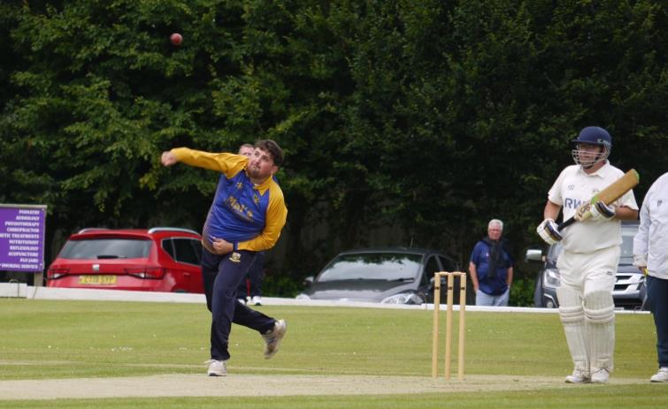 George Smith bowling George Smith bowling